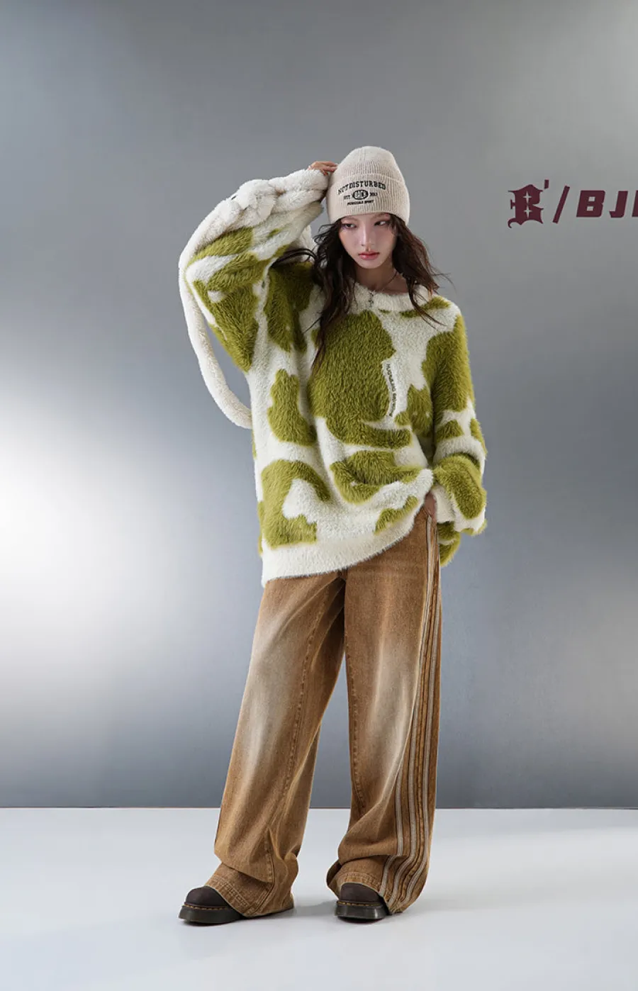 Outlet "Feline Good" Sweater Sweaters