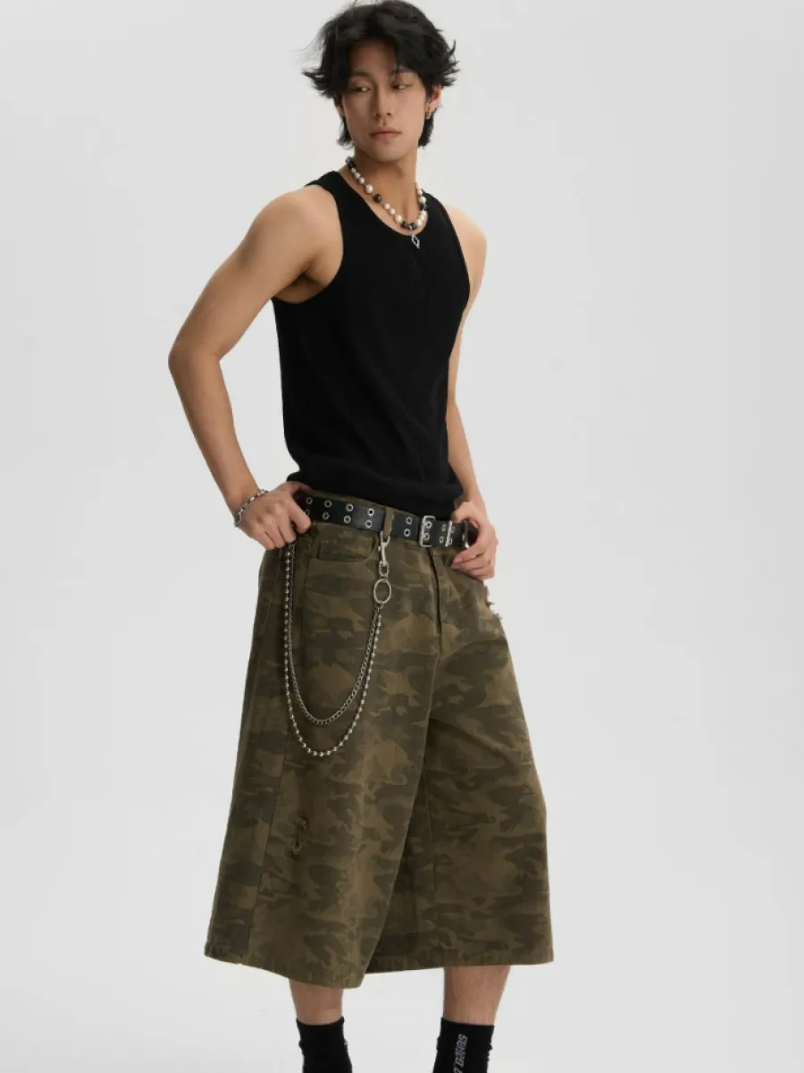 Clearance Camo Capri Cut Shorts Shorts