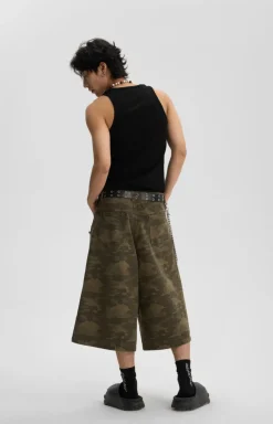 Clearance Camo Capri Cut Shorts Shorts