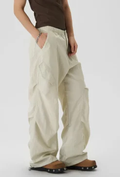 Outlet Pleated Parachute Pants Pants